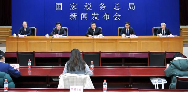 國家稅務(wù)總局啟動(dòng)“春風(fēng)行動(dòng)”，推行全國統一的“首違不罰”